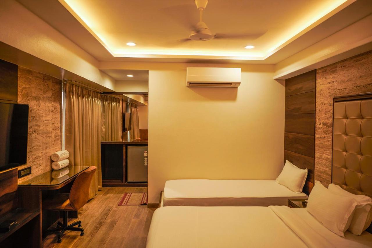 The Atithi Niwas Indore Exterior foto