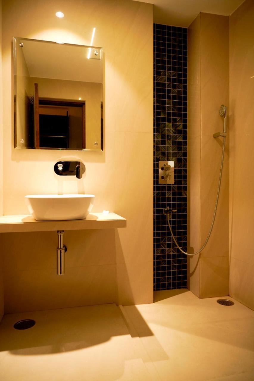 The Atithi Niwas Indore Exterior foto